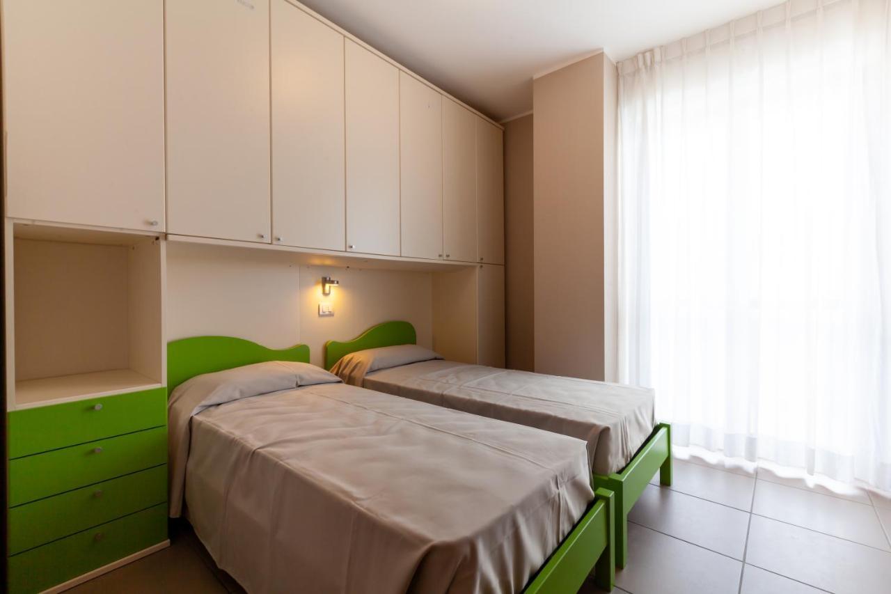 Holiday Club Residence Alba Adriatica Exterior foto
